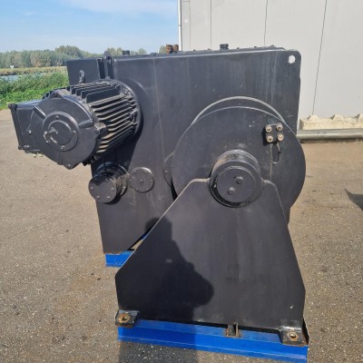 DMT 10T Tugger winches-3