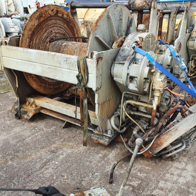For Sale:30T Marine winch 30T Marine winch