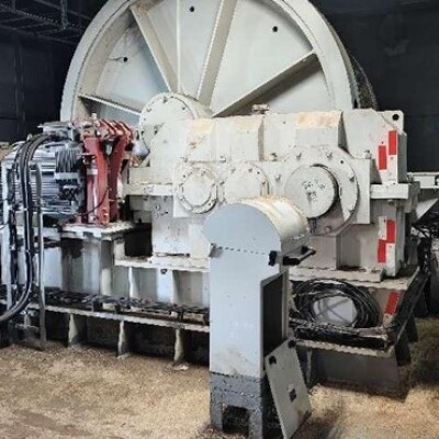 For Sale:Electric windlass Electric windlass
