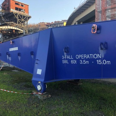 For Sale:Liebherr CBW60 onboard crane with 60T capacity (Unused/NEW) Liebherr CBW60 onboard crane with 60T capacity (Unused/NEW)