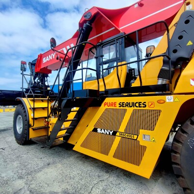 SANY Reachstacker-3
