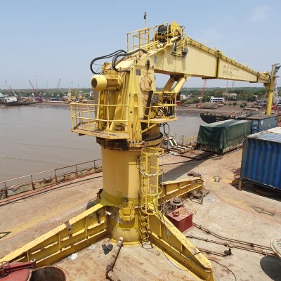 For Sale:Noreq Fixed Boom Offshore crane with Manriding Capability Noreq Fixed Boom Offshore crane with Manriding Capability