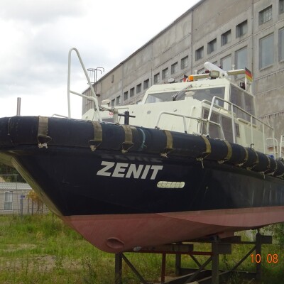 Survey boat / Pilot boat-1