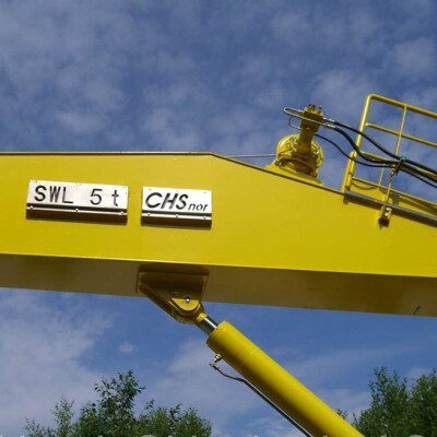 For Sale:APL EHCS - 5 - 13 - F marine service crane APL EHCS - 5 - 13 - F marine service crane