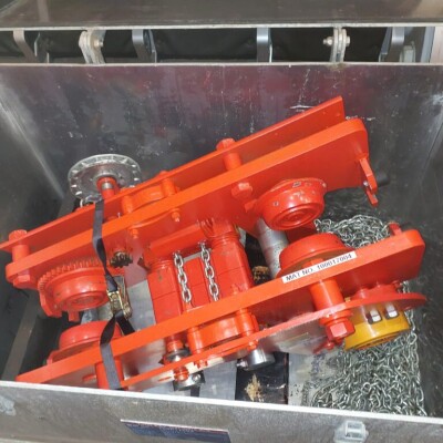 For Sale:Hadef Runway hoist and trolley Hadef Runway hoist and trolley