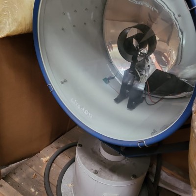 For Sale:Search light (FRANCIS) new Search light (FRANCIS) new