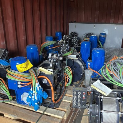 For Sale:Taut wire units Taut wire units