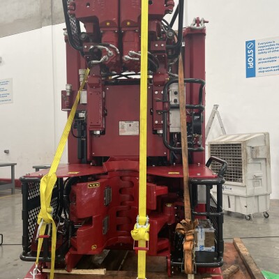 Fully refurbished AR3200 Iron Roughneck