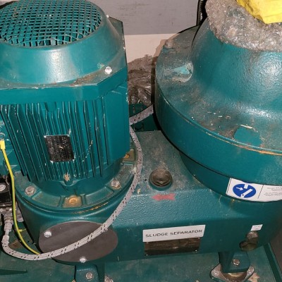 For Sale:Westfalia Sluge Purifier set Westfalia Sluge Purifier set