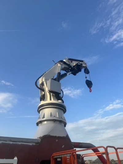 Effer Marine Crane 180000/3S