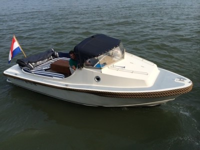 Hospitality boat