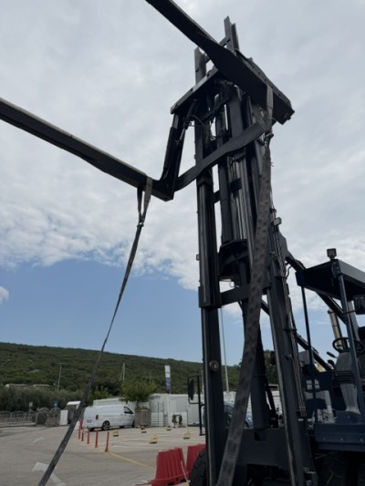 ASCOM Boat-handling forklift | Model 2.7 M2 30/12-4