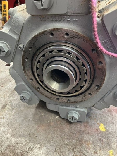Poclain pump