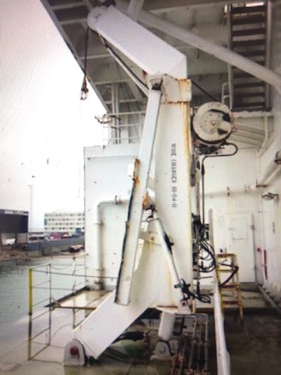 10T capacity VestDavit