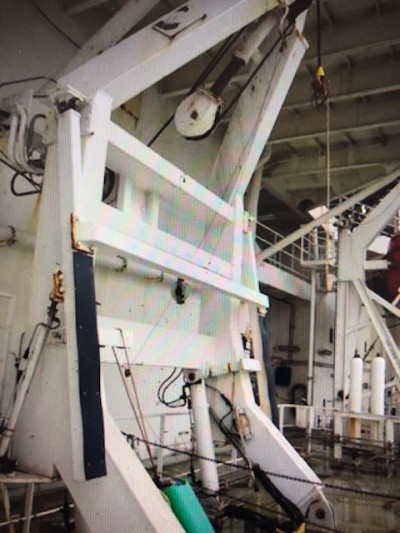 10T capacity VestDavit