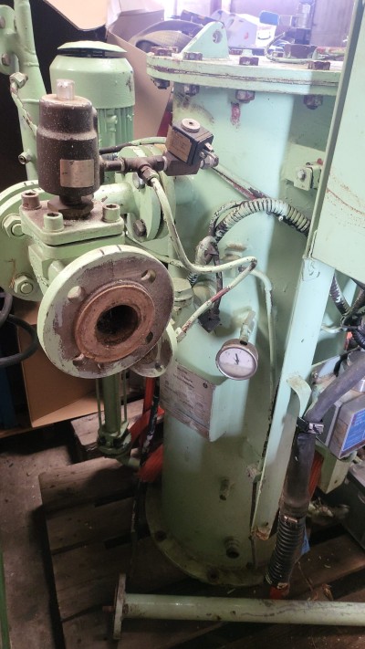 Bilge water separator