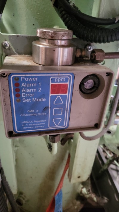 Bilge water separator