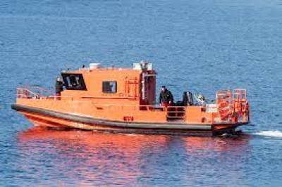 Looking for used Light Diving Boat