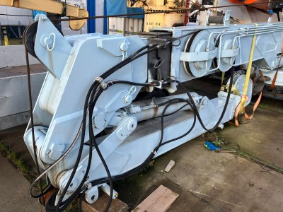 Atlas Knuckle Boom Crane 6500T