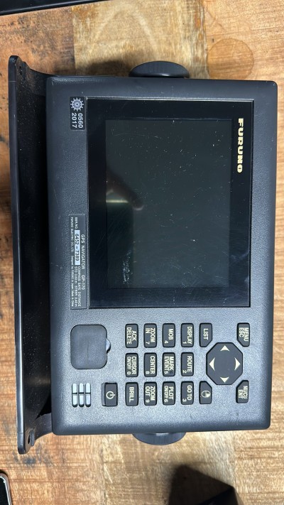 GPS FURUNO NAVIGATOR GP-170