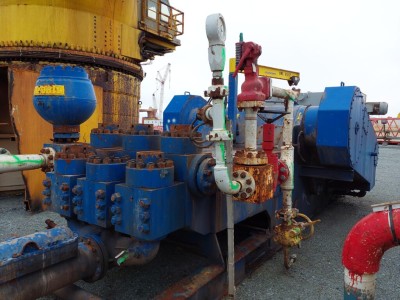 National 12-P-160 mud pump