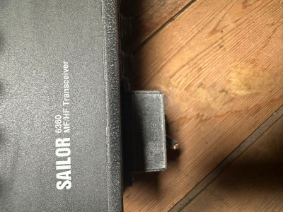 SAILOR 6301 MF-HF Radio