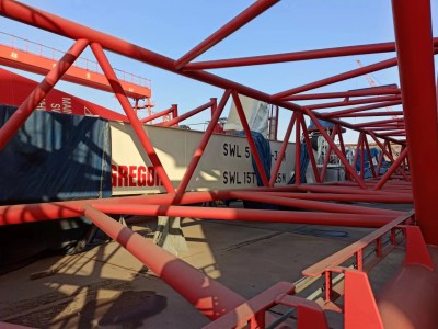 2×UNUSED HUISMAN 160MT PEDESTAL MOUNTED OFFSHORE CRANE FOR RESALE