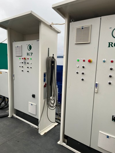 SET: 6x 12,5T and 4x 25T Electric Mooring winches all inclusive Control, switchboard, 3x gensets and 3.000 ltr fuel tank