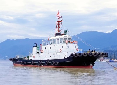 33M/35T TUG NB FOR RESALE