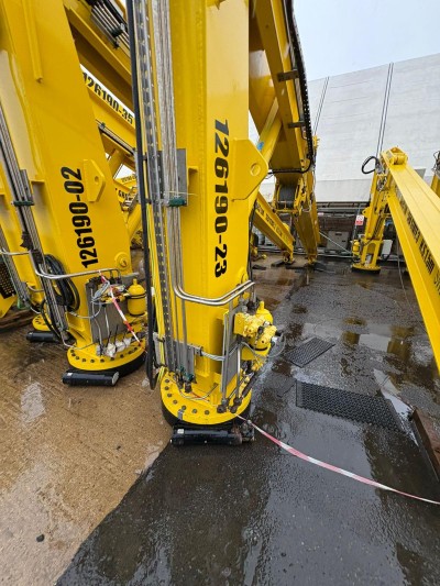 Offshore marine crane(s) for the offshore wind industry