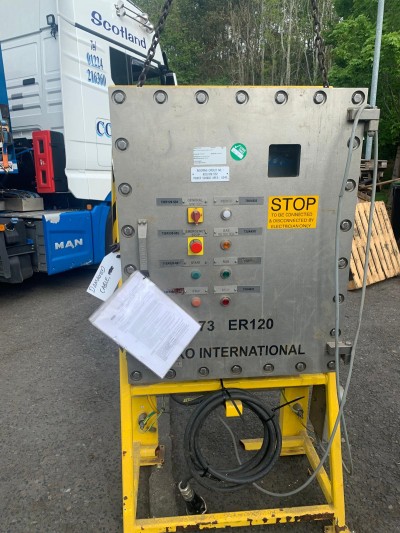 Cometto EMT212 electric remote controlled trailers