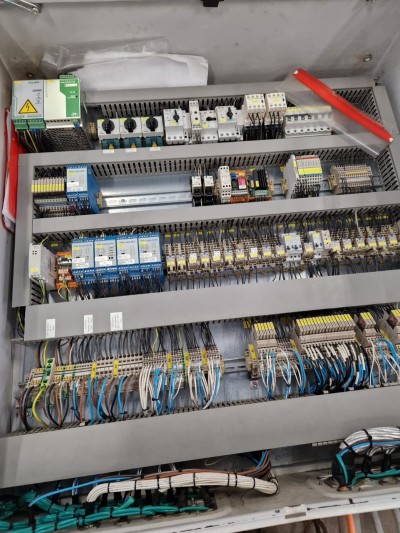 GAMATRONIC DP 1700 VA UPS