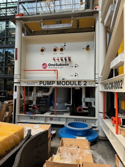 OneSubsea booster pump