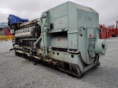 Wärtsilä 16V25 with generator