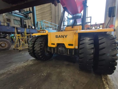 Reach Stacker SANY SRSC4531G