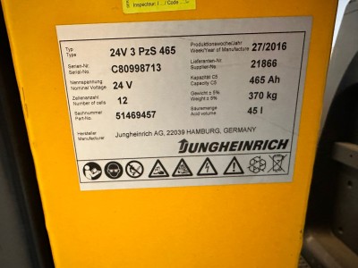 Jungheinrich order picker