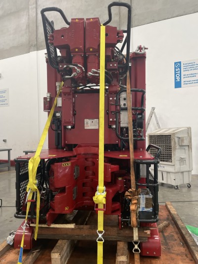 Fully refurbished AR3200 Iron Roughneck