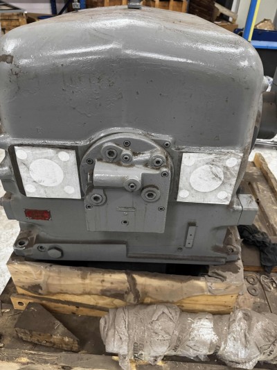 BRAND NEW OILGEAR HYDRAULIC PUMP / INDUSTRIAL UNIT