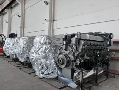 MARINE ENGINE: Mitsubishi/Japan