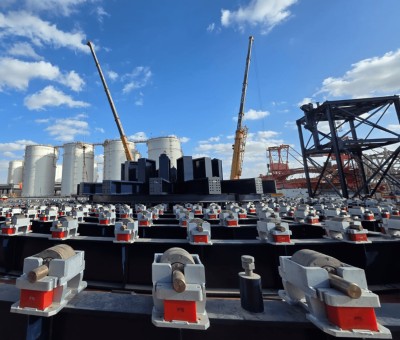 10,000 Ton Carousel