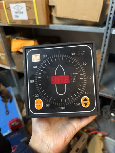 Thies Clima Windsnelheid & Windrichting Display – Professionele Meteorologische Controller