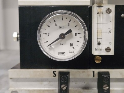 Pneumatic Air Flow Distribution Panel – 10 Channels with Flow Meters