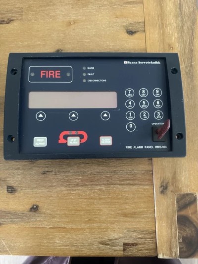 Scana Servoteknikk BMS-904 BTE Fire Alarm Panel 27V