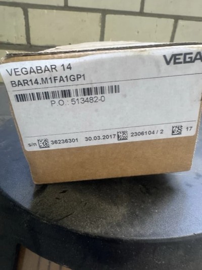 VEGA VEGABAR 14 0-40 BAR PRESSURE TRANSMITTER G1/2 BAR14.X1IA1GV1
