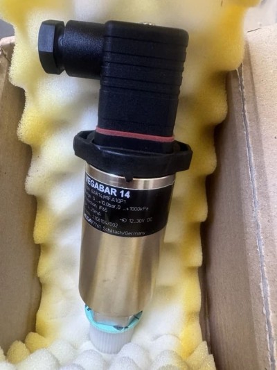 VEGA VEGABAR 14 0-40 BAR PRESSURE TRANSMITTER G1/2 BAR14.X1IA1GV1