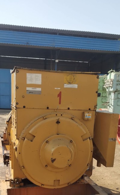 CATERPILLAR C32 ALTERNATOR