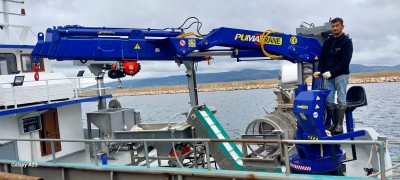 7 Ton Capacity Hydraulic Knuckle Boom Marine Deck Crane for Workboats