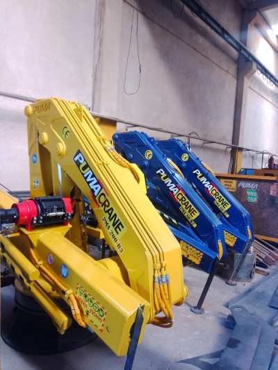 7 Ton Capacity Hydraulic Knuckle Boom Marine Deck Crane for Workboats