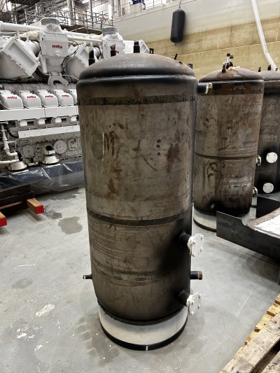 Vertical hot water calorifiers / storage tanks, [3] units