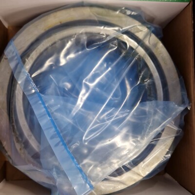 SCHAEFFLER RADIAL SPHERICAL PLAIN BEARING: GE140-UK-2RS-C #F-3